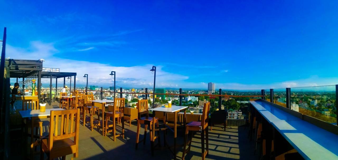 โรงแรมโนวา มัณฑะเลย์ ภายนอก รูปภาพ